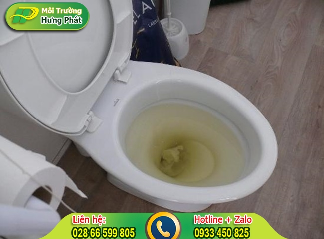 Bồn cầu bị ứ nước