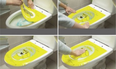 Miếng dán thông bồn cầu không thể thiếu trong mọi gia đình