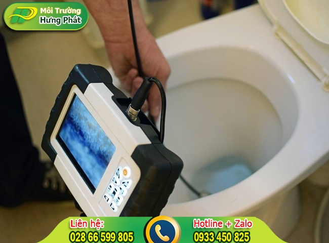 Th&ocirc;ng bồn cầu bằng khoan d&acirc;y c&aacute;p