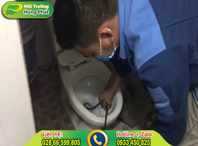Thông bồn cầu dịch vụ chuyên nghiệp