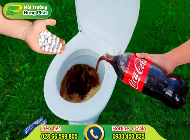 Th&ocirc;ng cống nh&agrave; tắm bằng Coca Cola đơn giản