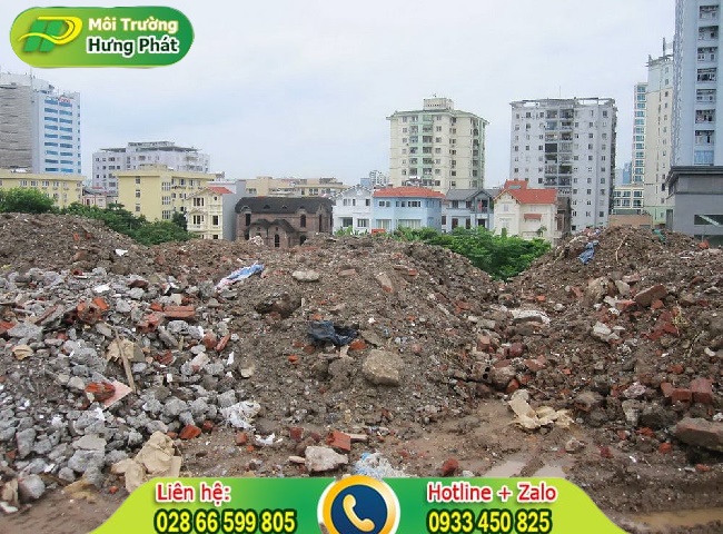 Xử l&yacute; r&aacute;c thải x&acirc;y dựng bằng c&aacute;ch nghiền, s&agrave;ng