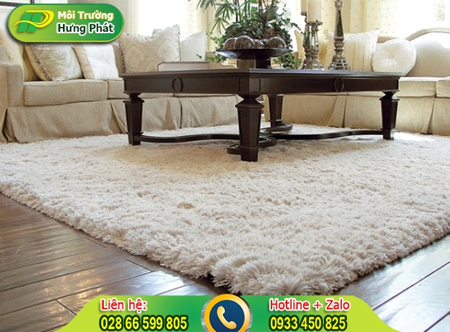 Thảm trải sàn bám bụi lâu ngày dễ tích tụ vi khuẩn
