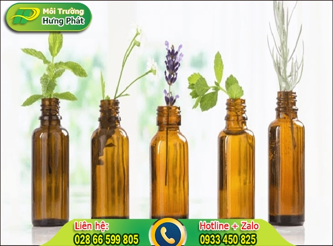 D&ugrave;ng tinh dầu l&agrave;m thơm nh&agrave; tắm