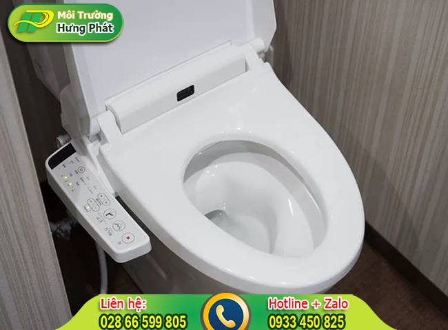 Bồn cầu lu&ocirc;n chứa nước c&oacute; t&aacute;c dụng v&agrave; lợi &iacute;ch như thế n&agrave;o