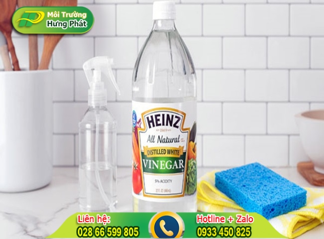 Sử dụng giấm th&ocirc;ng đường ống bồn rửa ch&eacute;n