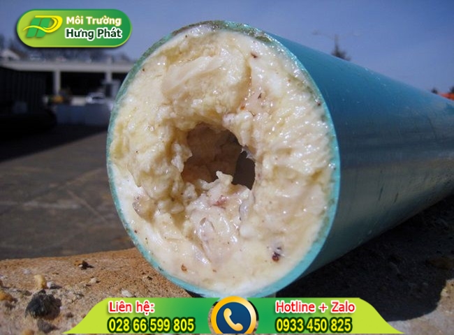 Tắc nghẹt cống do dầu mỡ