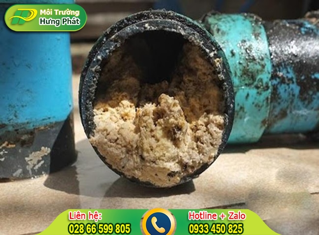 &aacute;ch xử l&yacute; hầm cầu đầy nghẹt nhanh