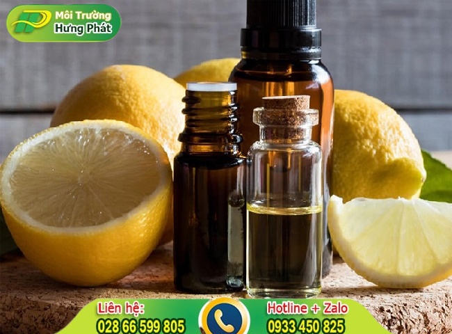 Hỗn hợp chanh v&agrave; tinh dầu gi&uacute;p đ&aacute;nh bay c&aacute;c mảng b&aacute;m nhanh ch&oacute;ng