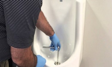 Thông bồn tiểu nam quận 11 uy tín chất lượng