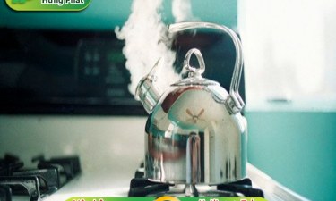 Cách thông cống thoát nước bằng nước sôi