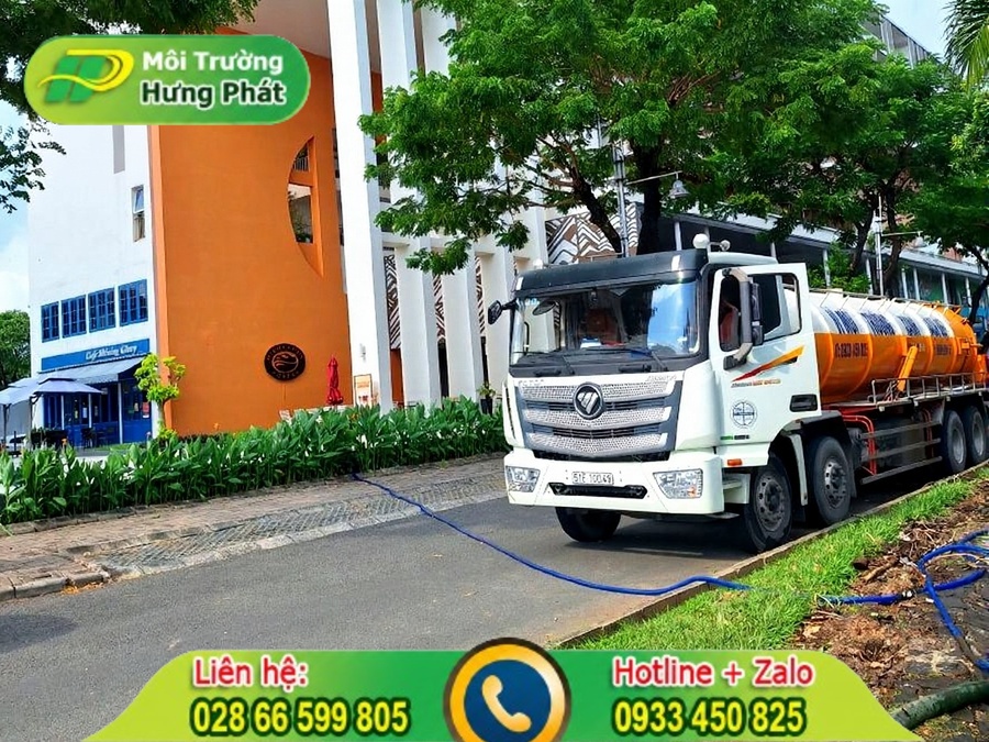 Dịch vụ thu gom b&ugrave;n thải c&ocirc;ng nghiệp gi&aacute; rẻ